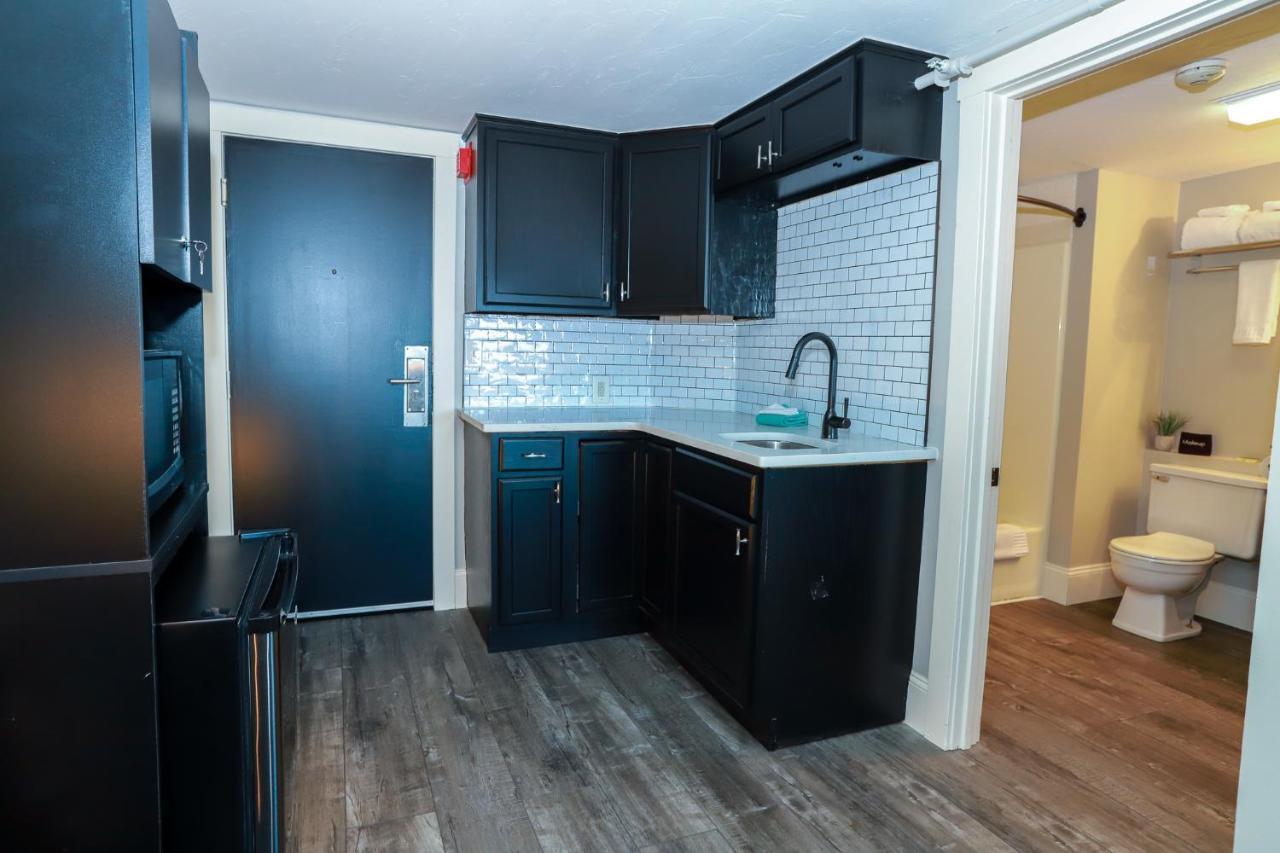 Gunstock Inn & Suites Gilford Extérieur photo