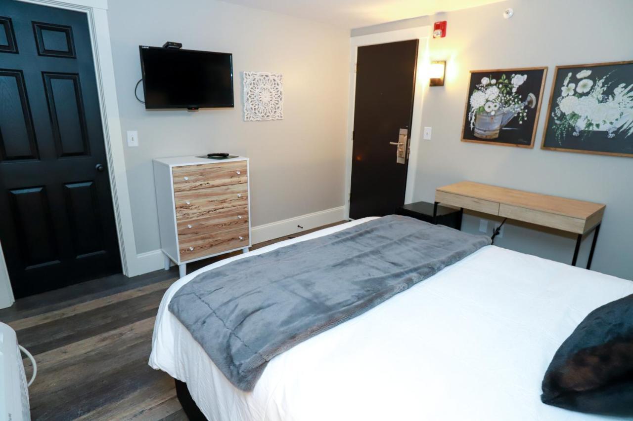 Gunstock Inn & Suites Gilford Extérieur photo