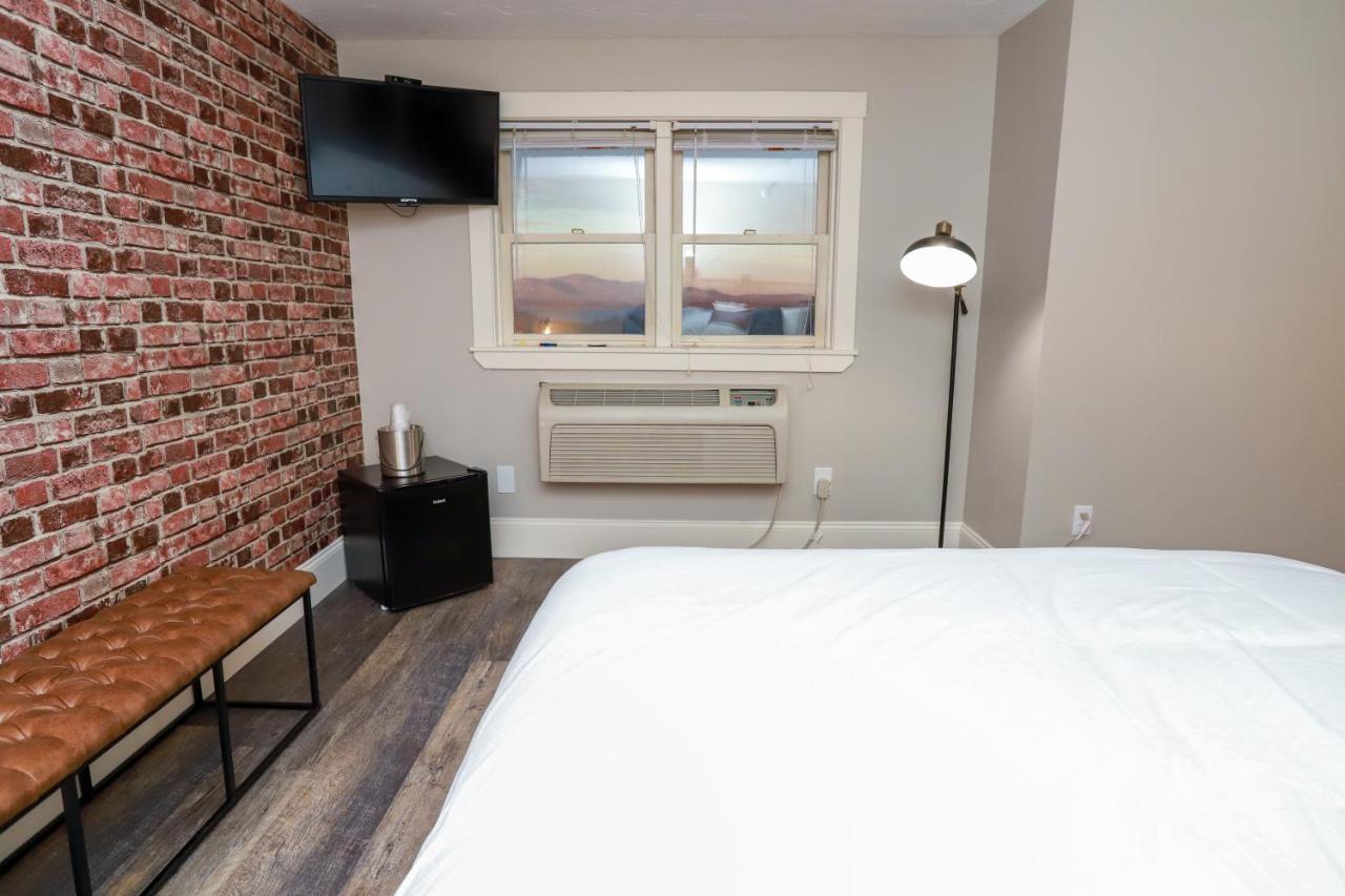 Gunstock Inn & Suites Gilford Extérieur photo
