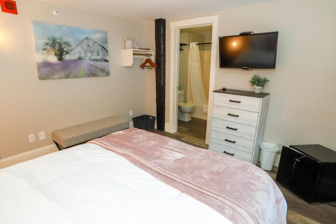 Gunstock Inn & Suites Gilford Extérieur photo