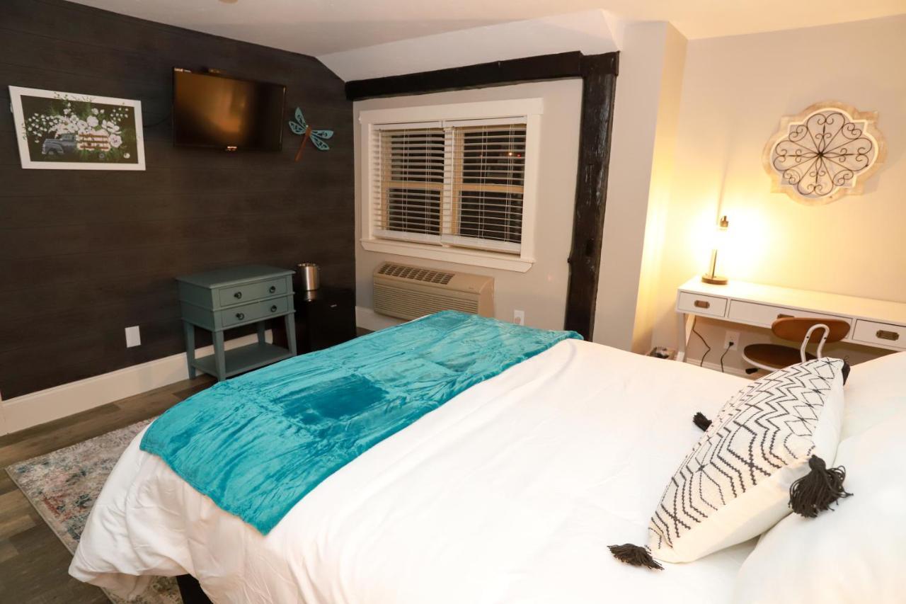 Gunstock Inn & Suites Gilford Extérieur photo