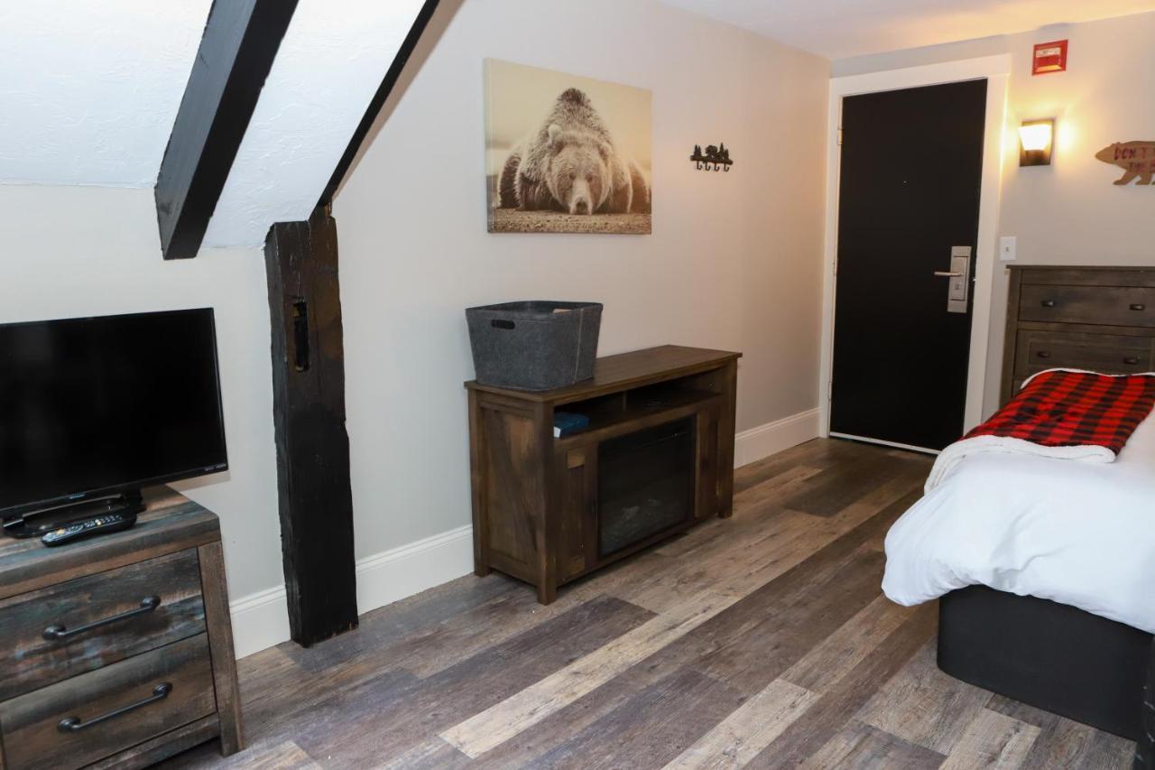 Gunstock Inn & Suites Gilford Extérieur photo