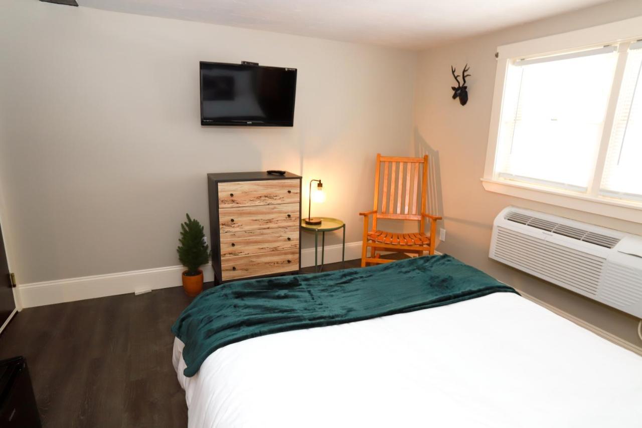 Gunstock Inn & Suites Gilford Extérieur photo
