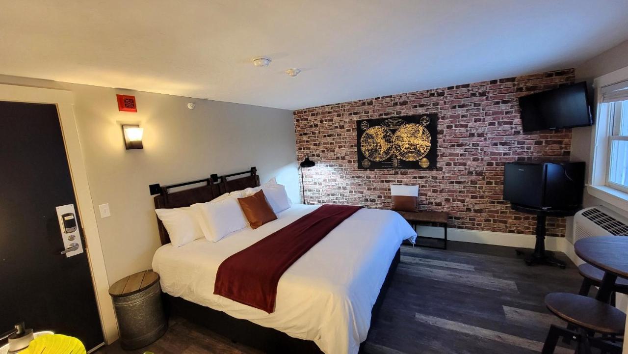 Gunstock Inn & Suites Gilford Extérieur photo