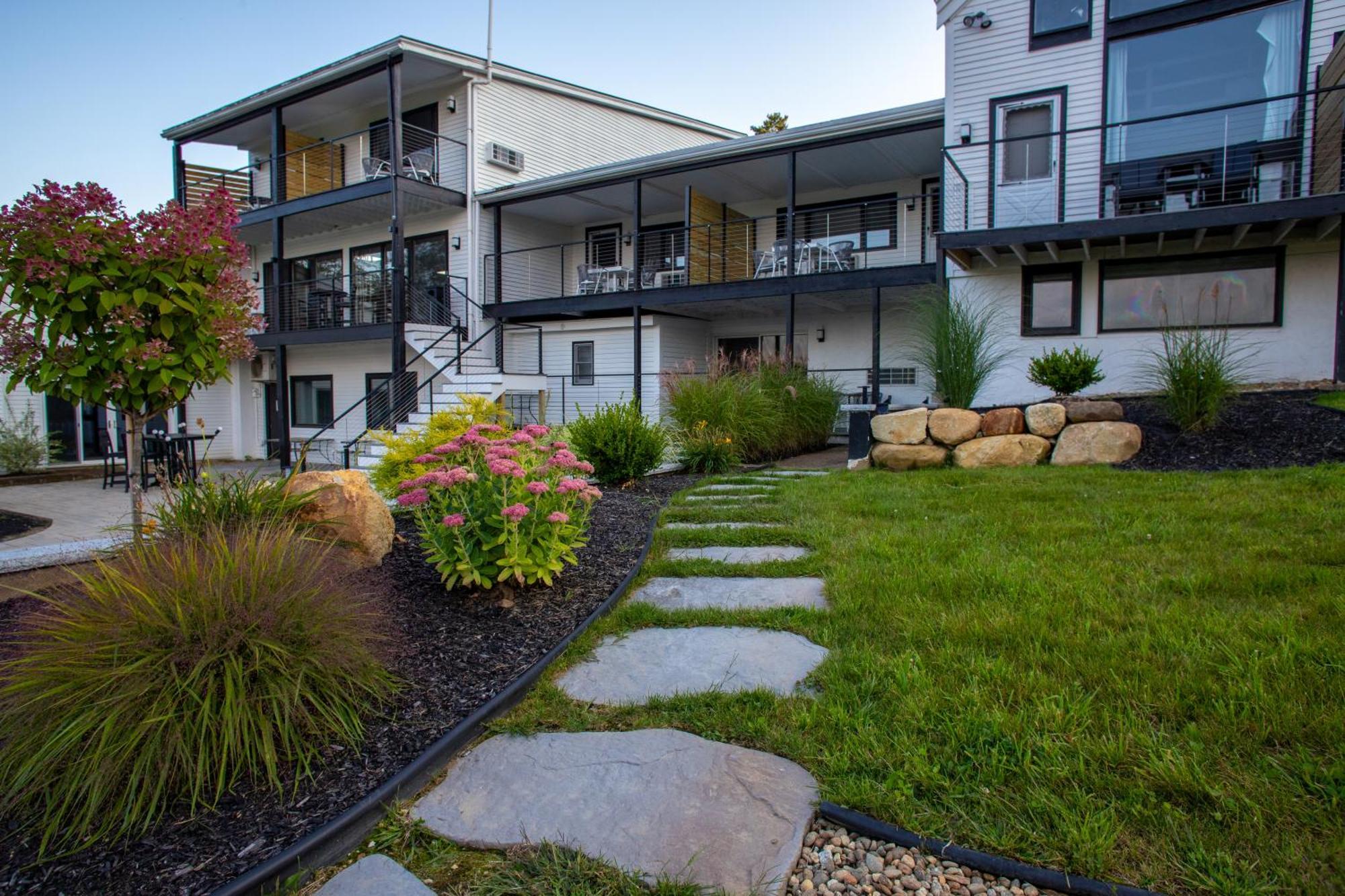 Gunstock Inn & Suites Gilford Extérieur photo